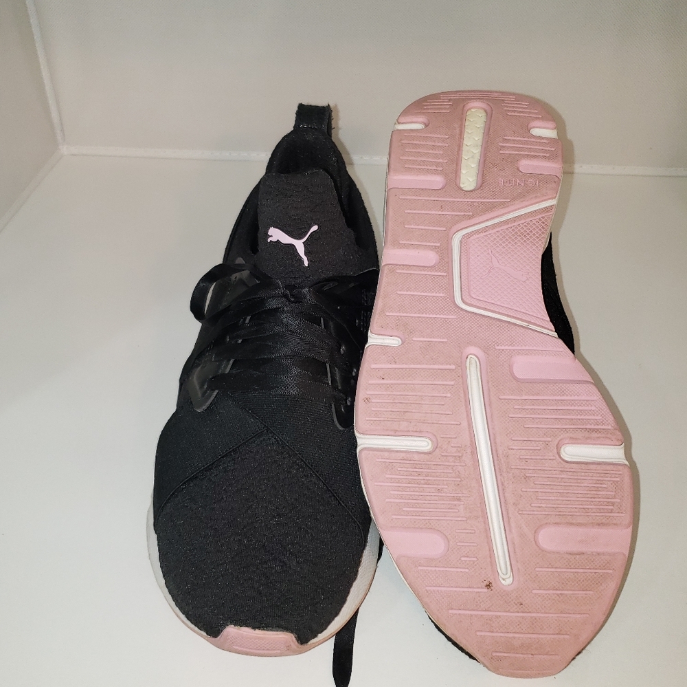 Classy Puma Sneakers 8 - Picture 6 of 8